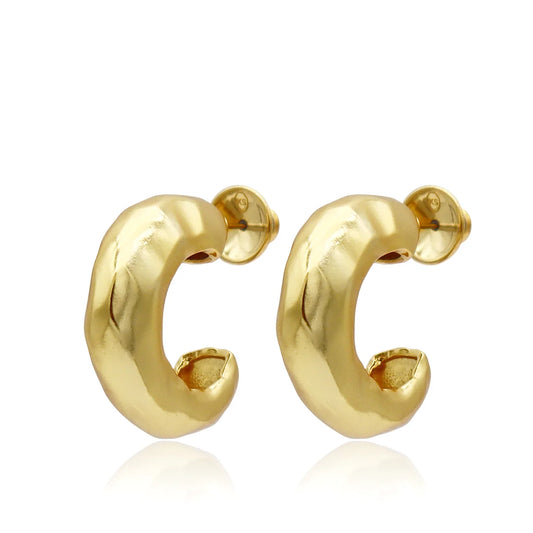 Aretes de aro de metal martillado