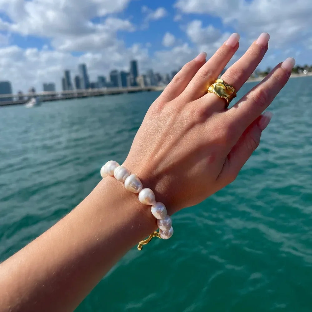 Madame Pearl Bracelet